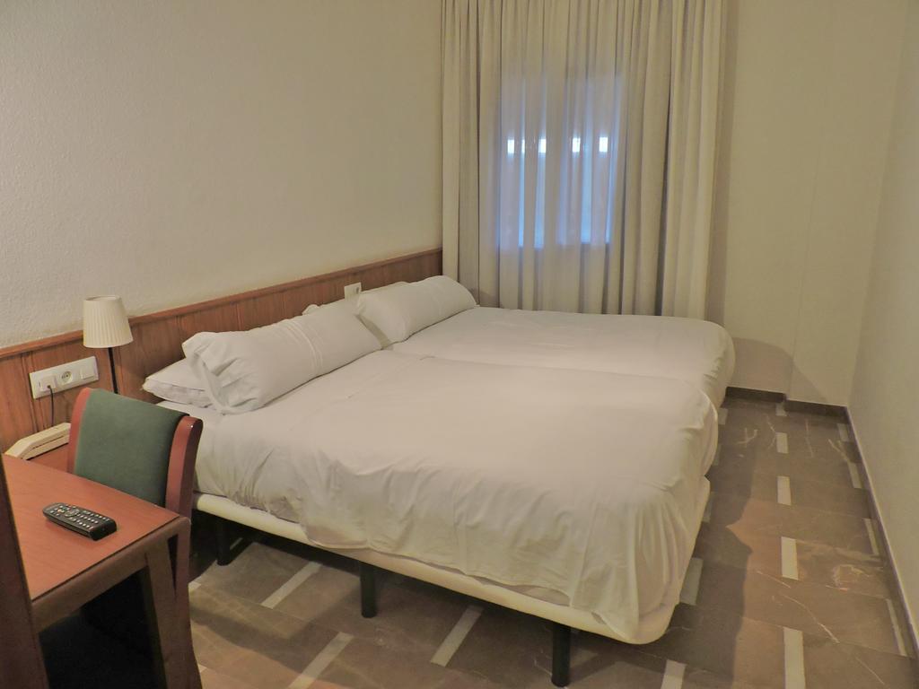 Hotel Las Yucas Atarfe المظهر الخارجي الصورة