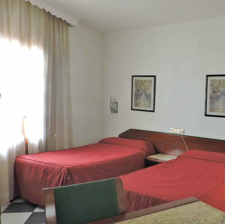 Hotel Las Yucas Atarfe المظهر الخارجي الصورة