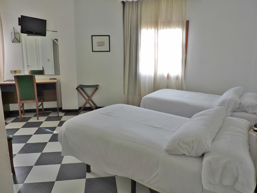 Hotel Las Yucas Atarfe المظهر الخارجي الصورة